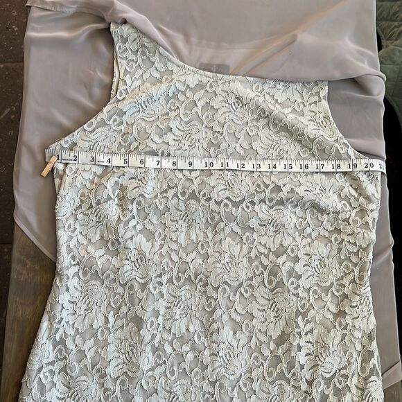 RONNI NICOLE SILVER CAPE FLORAL PATTERN DRESS Sz-  14 - Picture 11 of 15